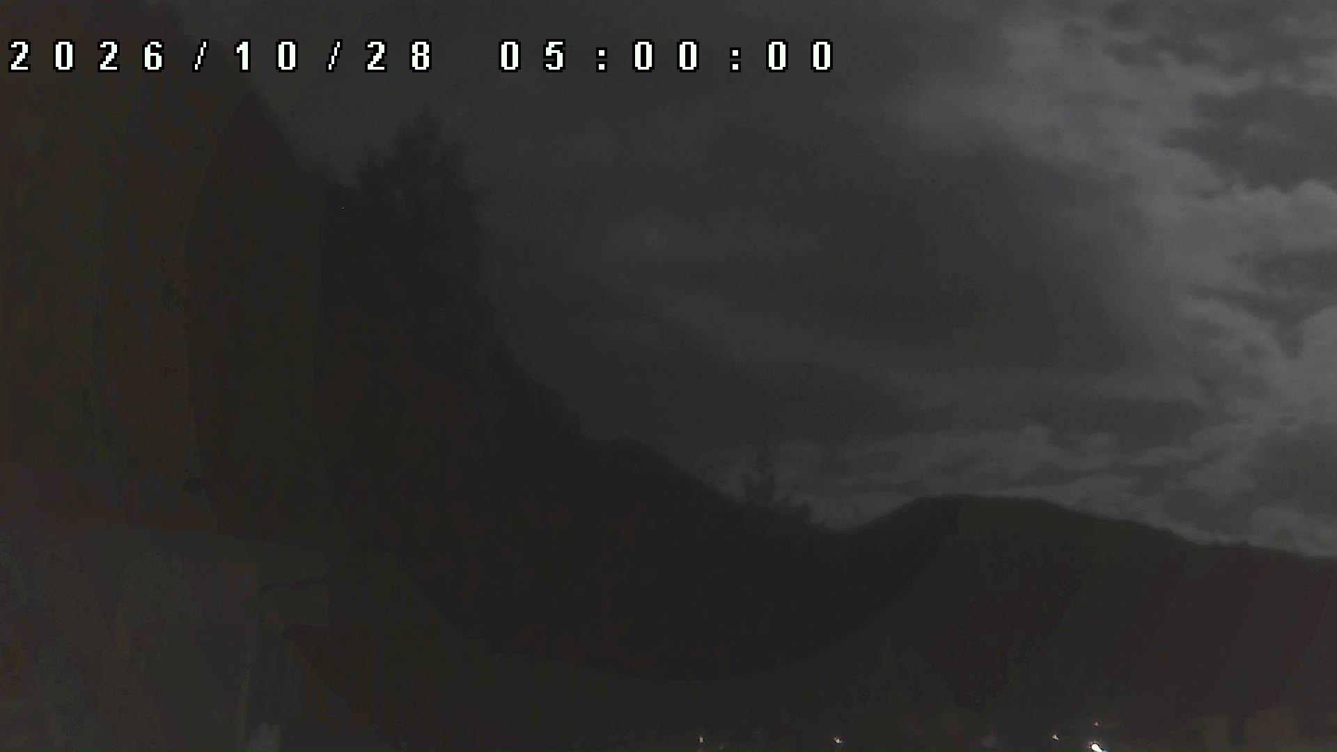 2026年10月28日 05:00ごろの金剛山登山口周辺の空