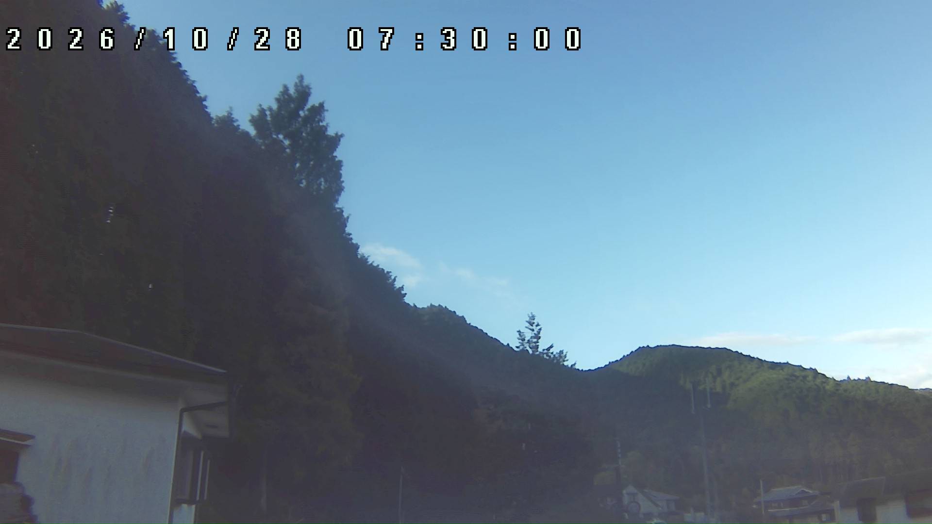 2026年10月28日 07:30ごろの金剛山登山口周辺の空