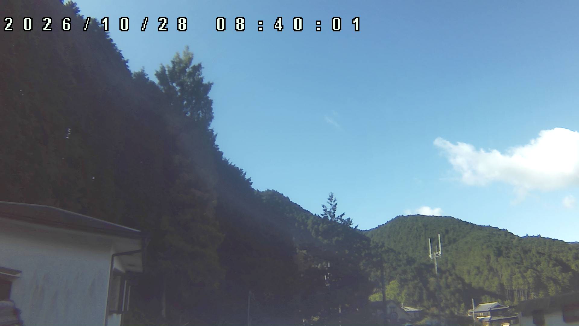 2026年10月28日 08:40ごろの金剛山登山口周辺の空