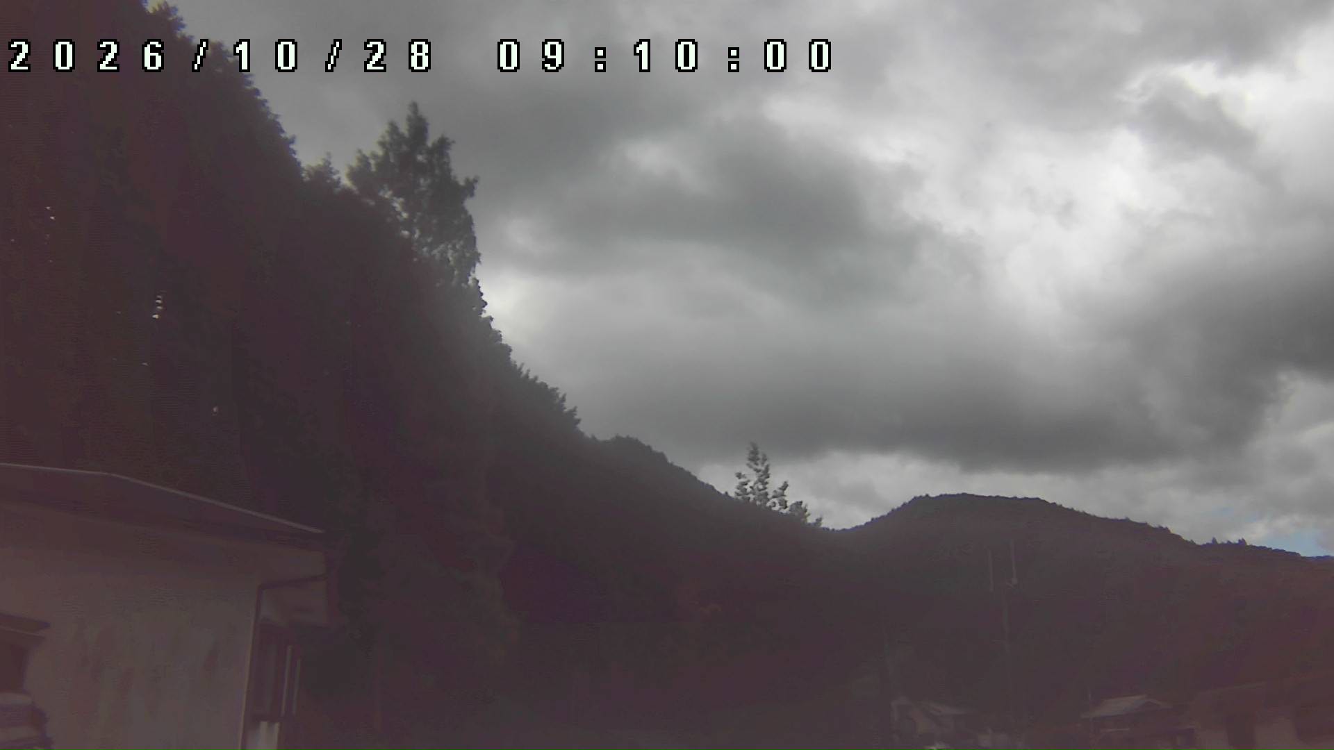 2026年10月28日 09:10ごろの金剛山登山口周辺の空