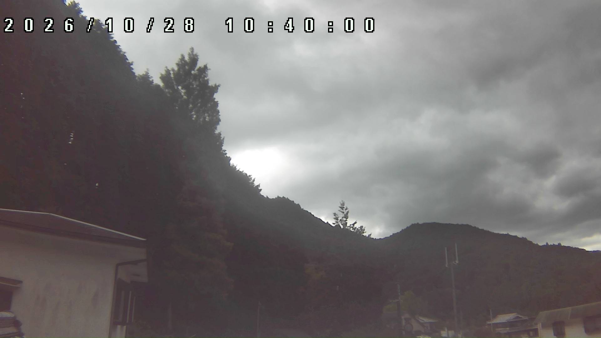 2026年10月28日 10:40ごろの金剛山登山口周辺の空