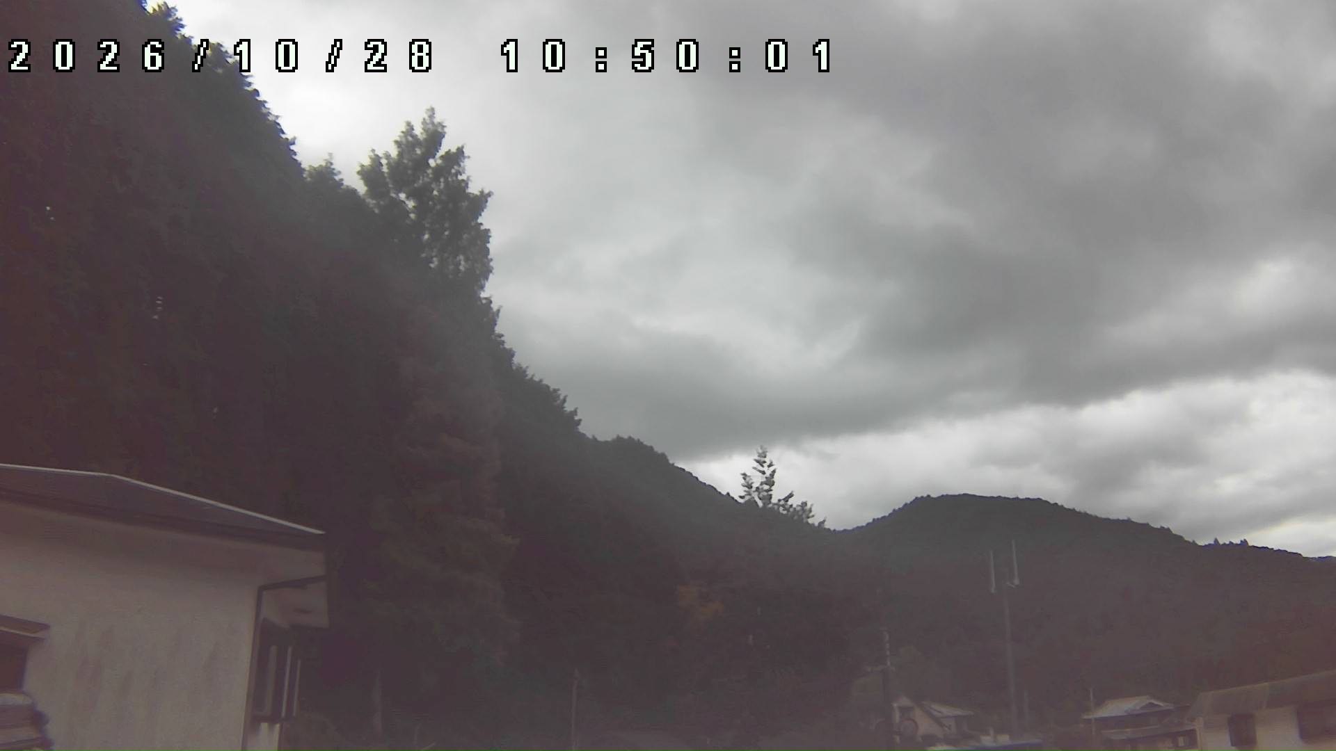 2026年10月28日 10:50ごろの金剛山登山口周辺の空