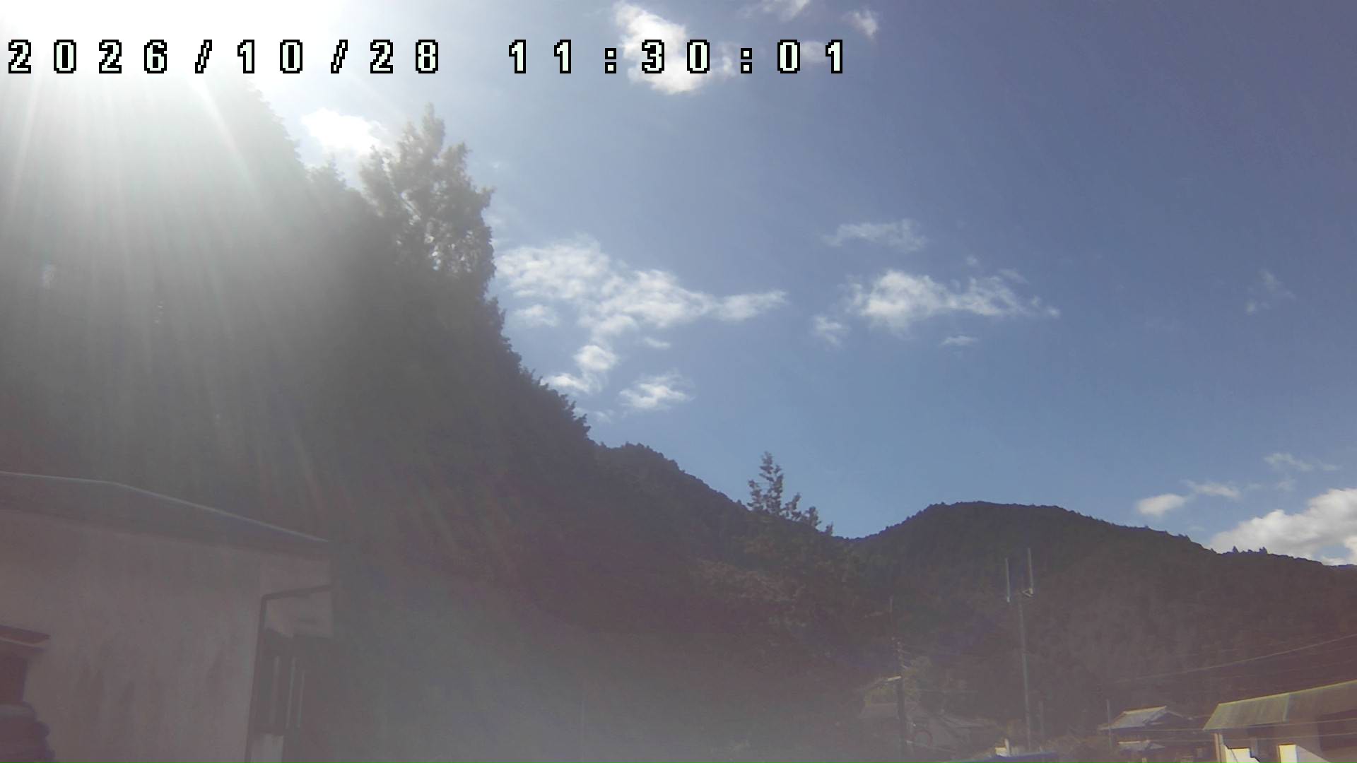 2026年10月28日 11:30ごろの金剛山登山口周辺の空
