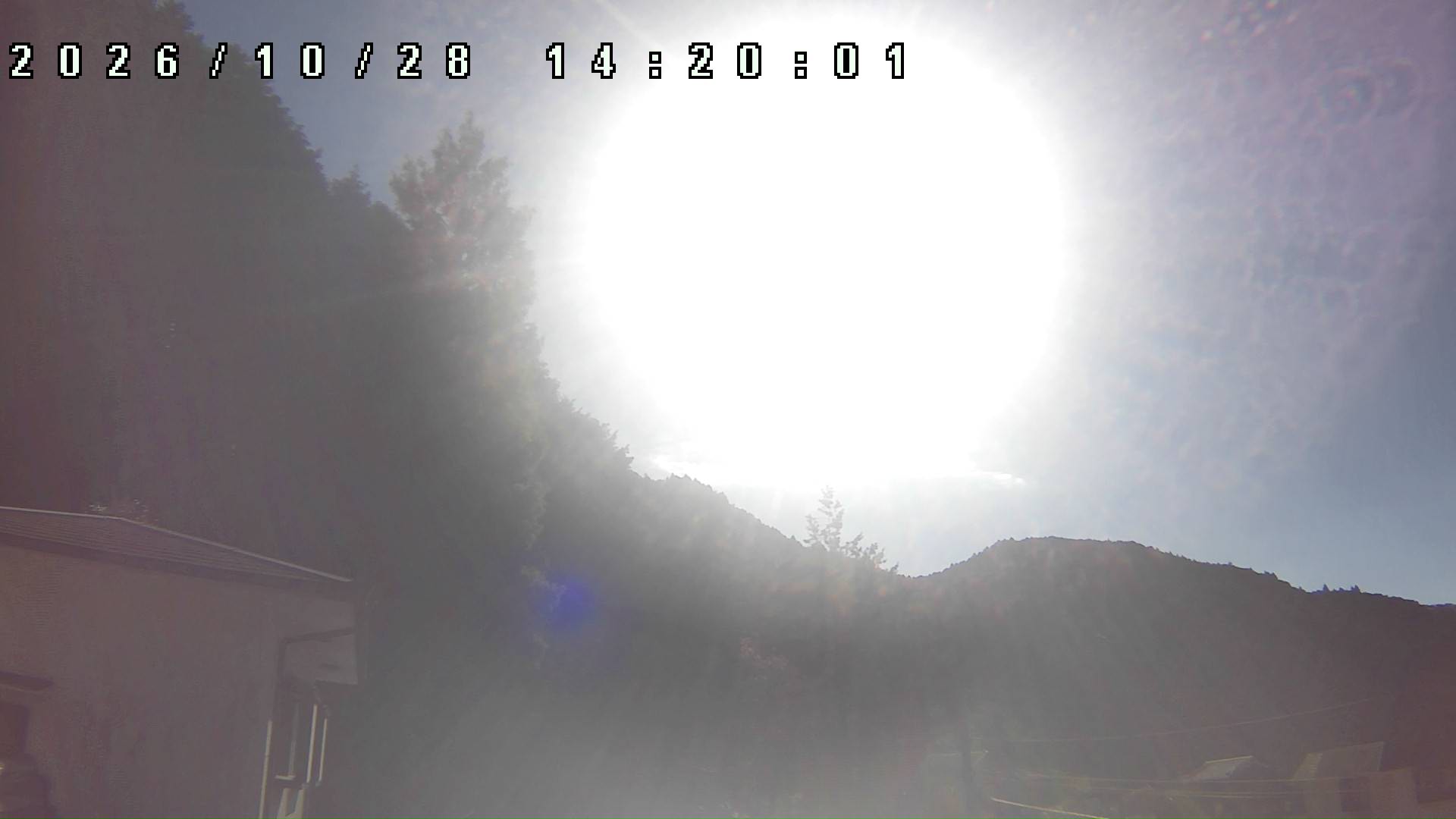 2026年10月28日 14:20ごろの金剛山登山口周辺の空