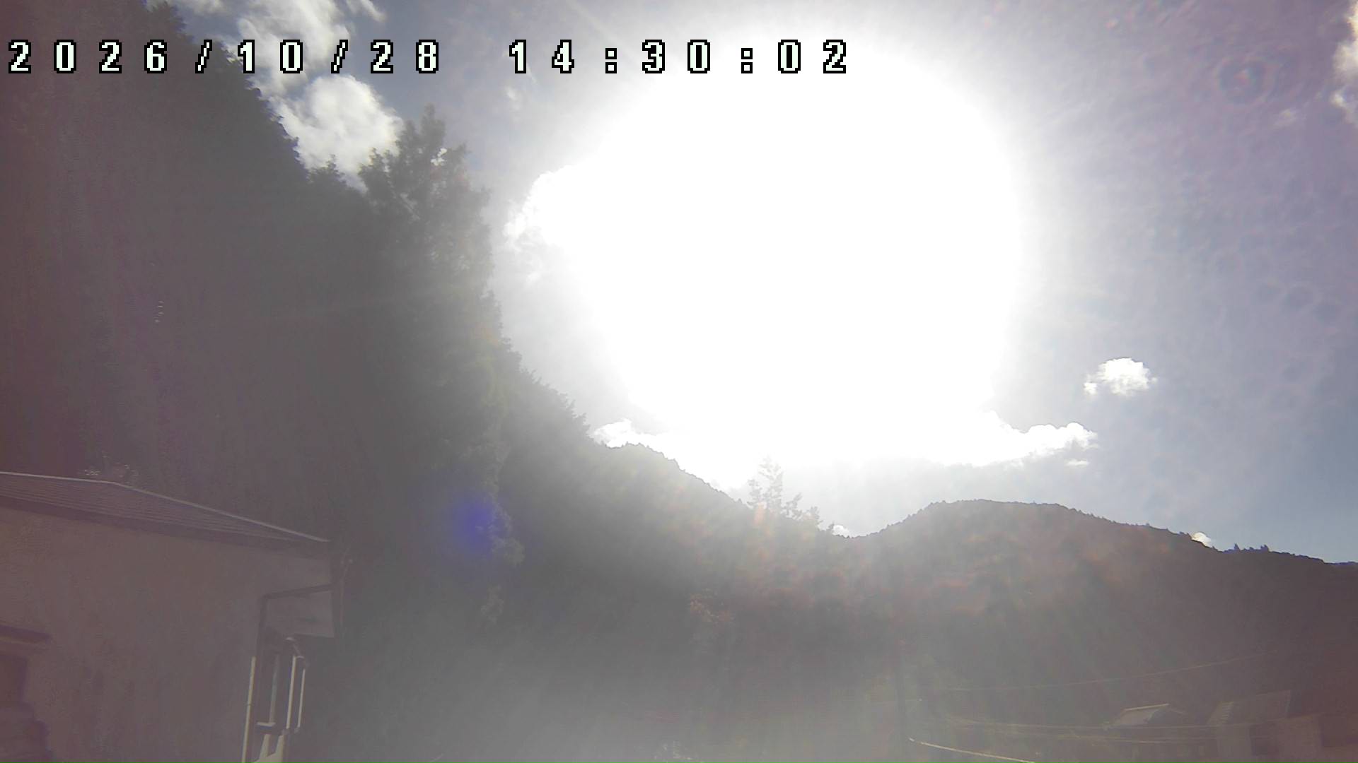 2026年10月28日 14:30ごろの金剛山登山口周辺の空
