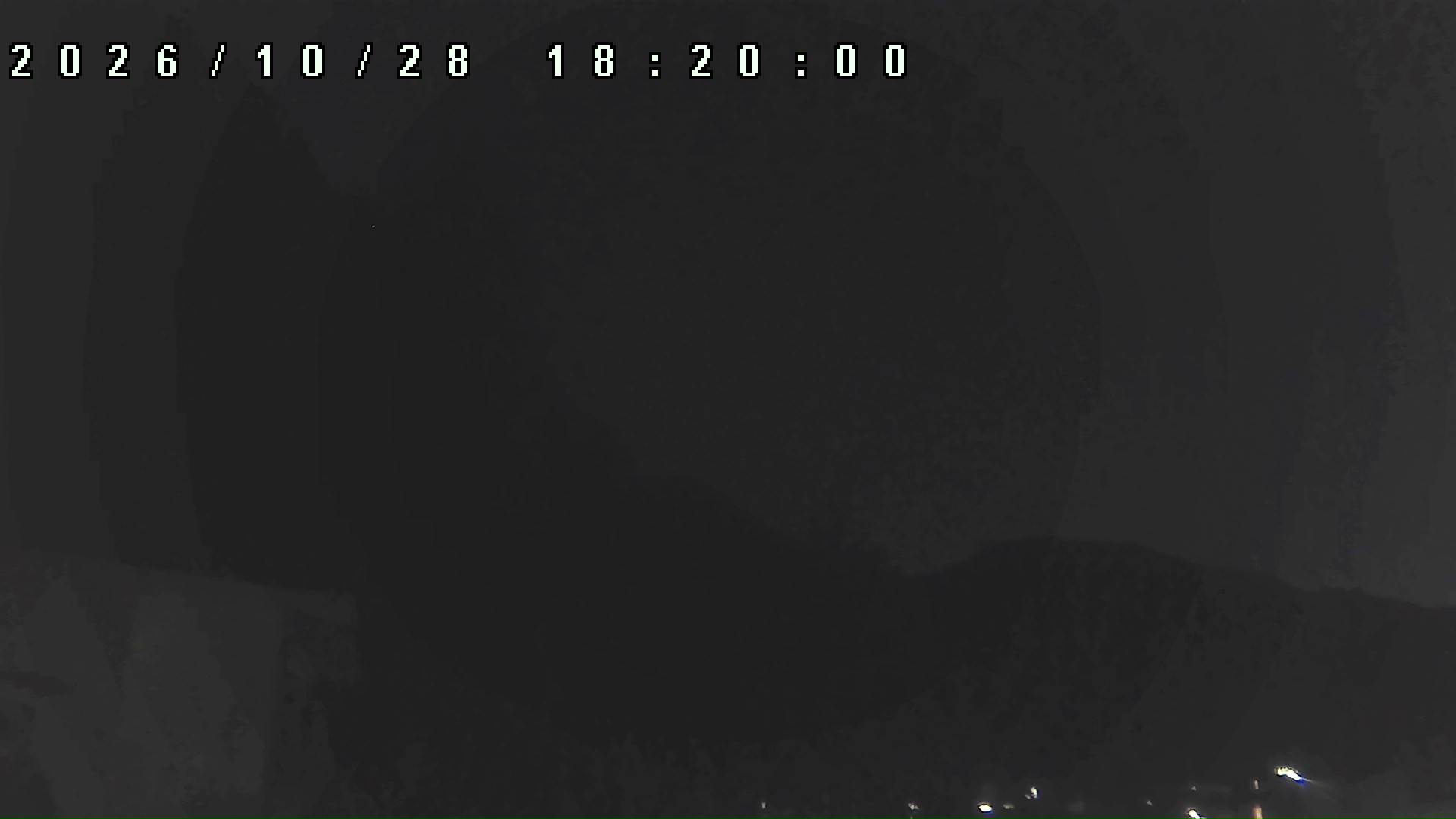 2026年10月28日 18:20ごろの金剛山登山口周辺の空