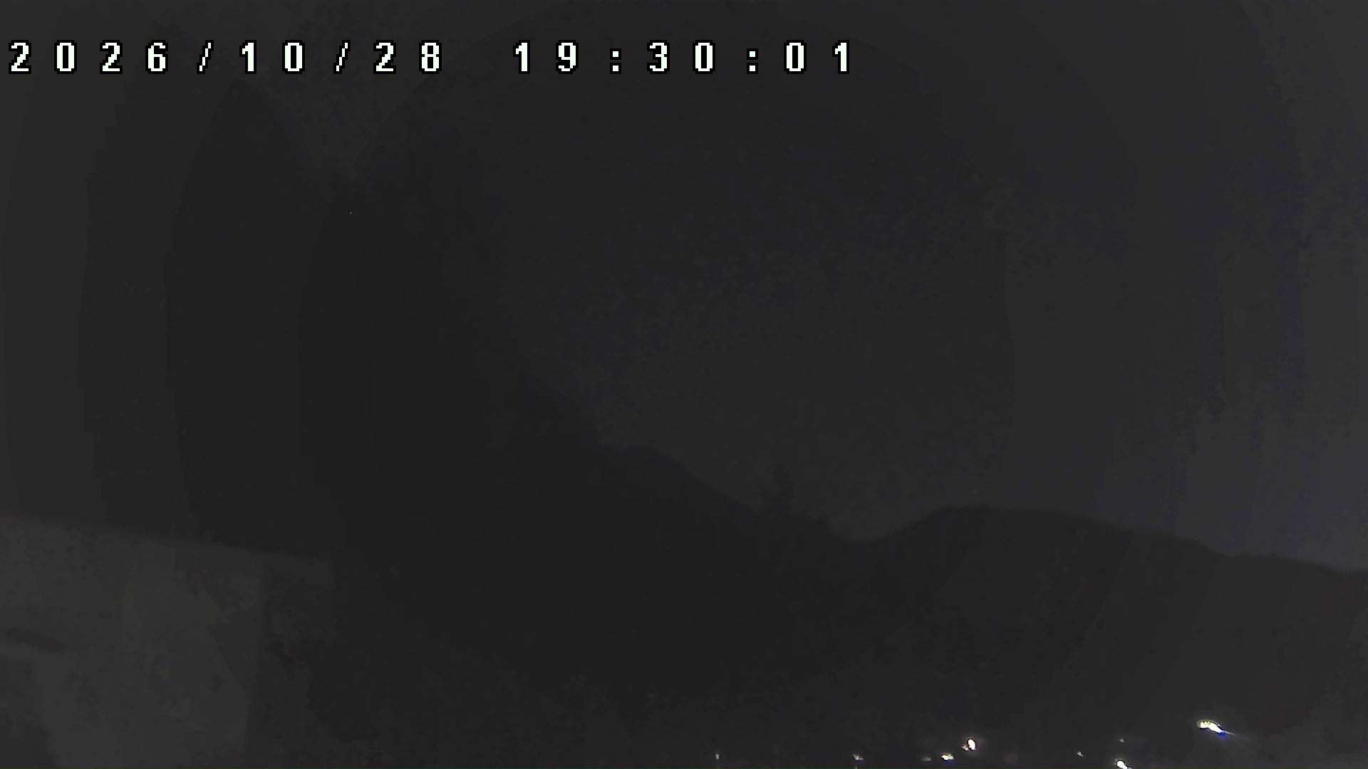 2026年10月28日 19:30ごろの金剛山登山口周辺の空