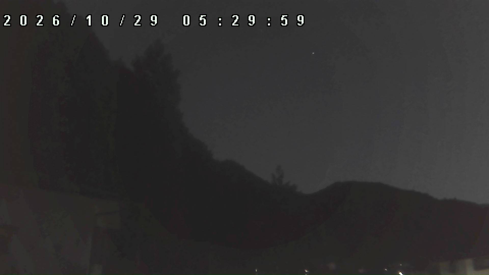 2026年10月29日 05:30ごろの金剛山登山口周辺の空
