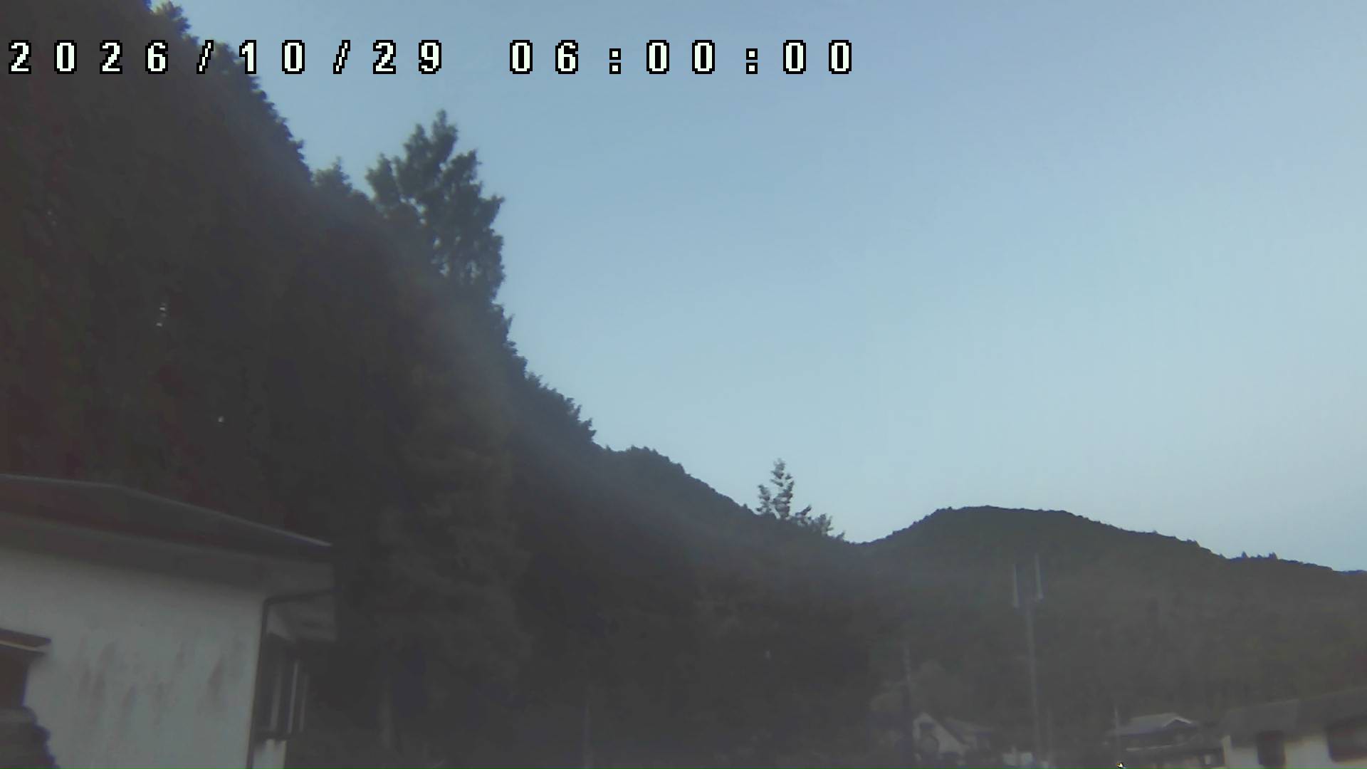 2026年10月29日 06:00ごろの金剛山登山口周辺の空
