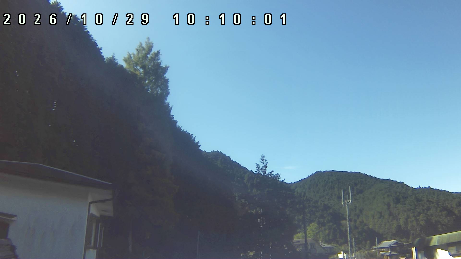 2026年10月29日 10:10ごろの金剛山登山口周辺の空