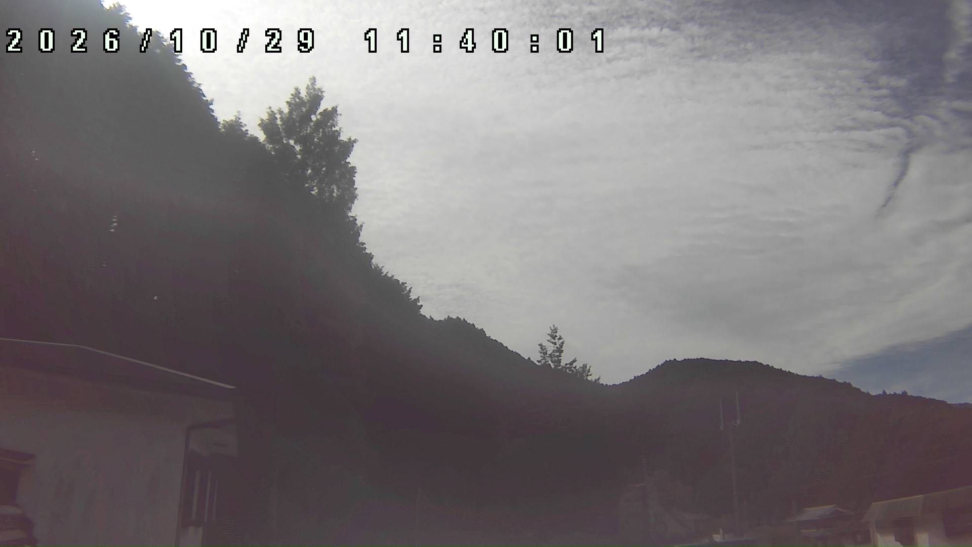 2026年10月29日 11:40ごろの金剛山登山口周辺の空