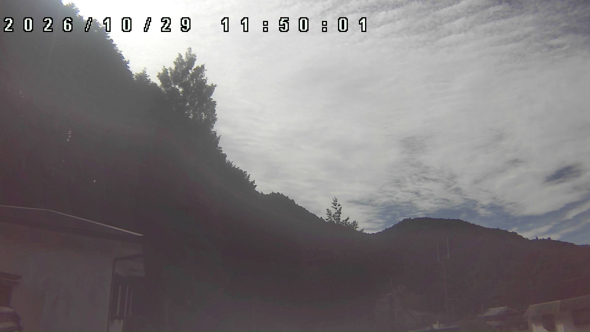 2026年10月29日 11:50ごろの金剛山登山口周辺の空
