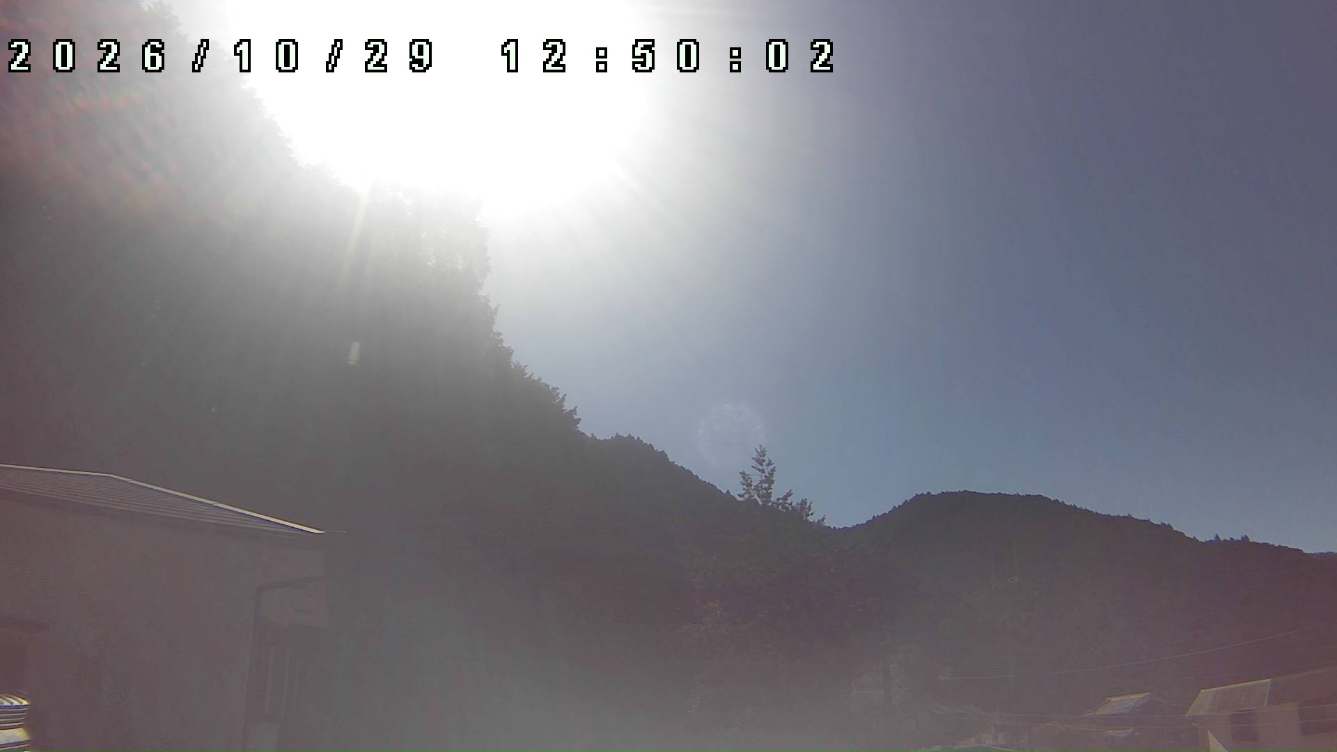 2026年10月29日 12:50ごろの金剛山登山口周辺の空