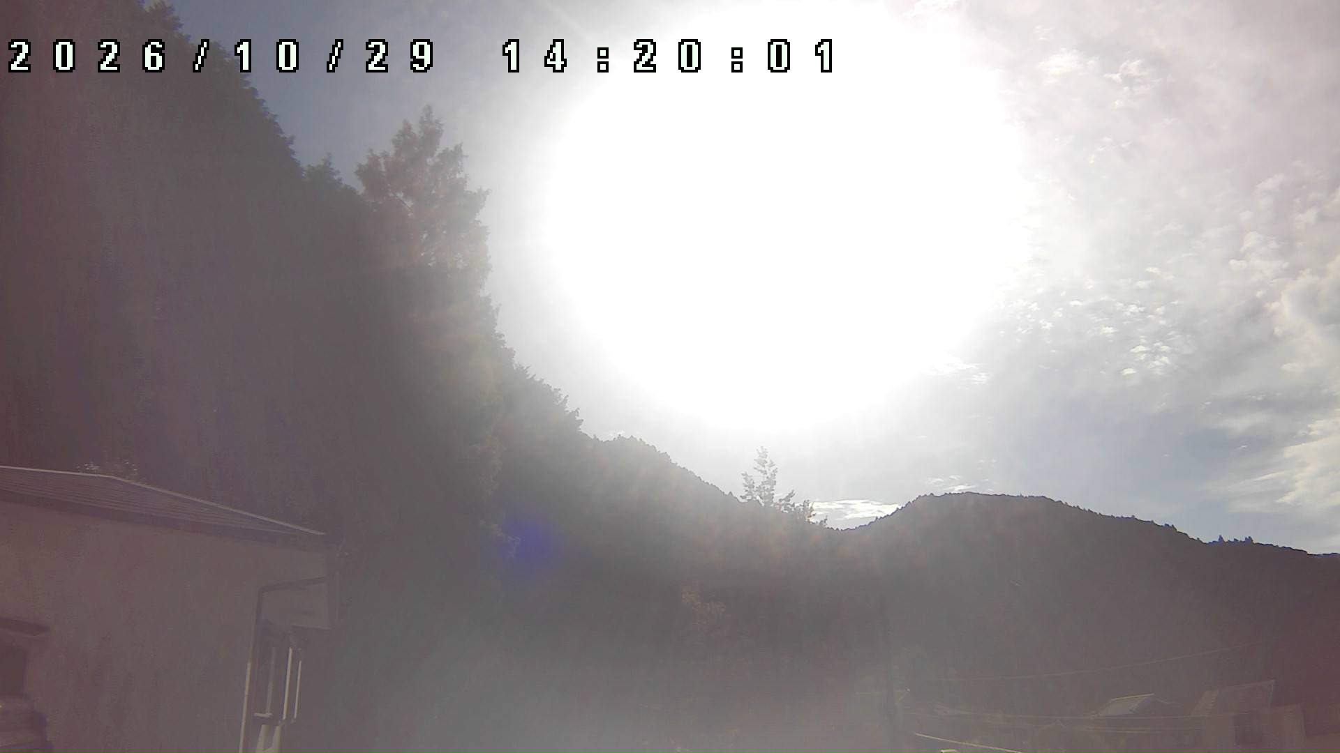 2026年10月29日 14:20ごろの金剛山登山口周辺の空