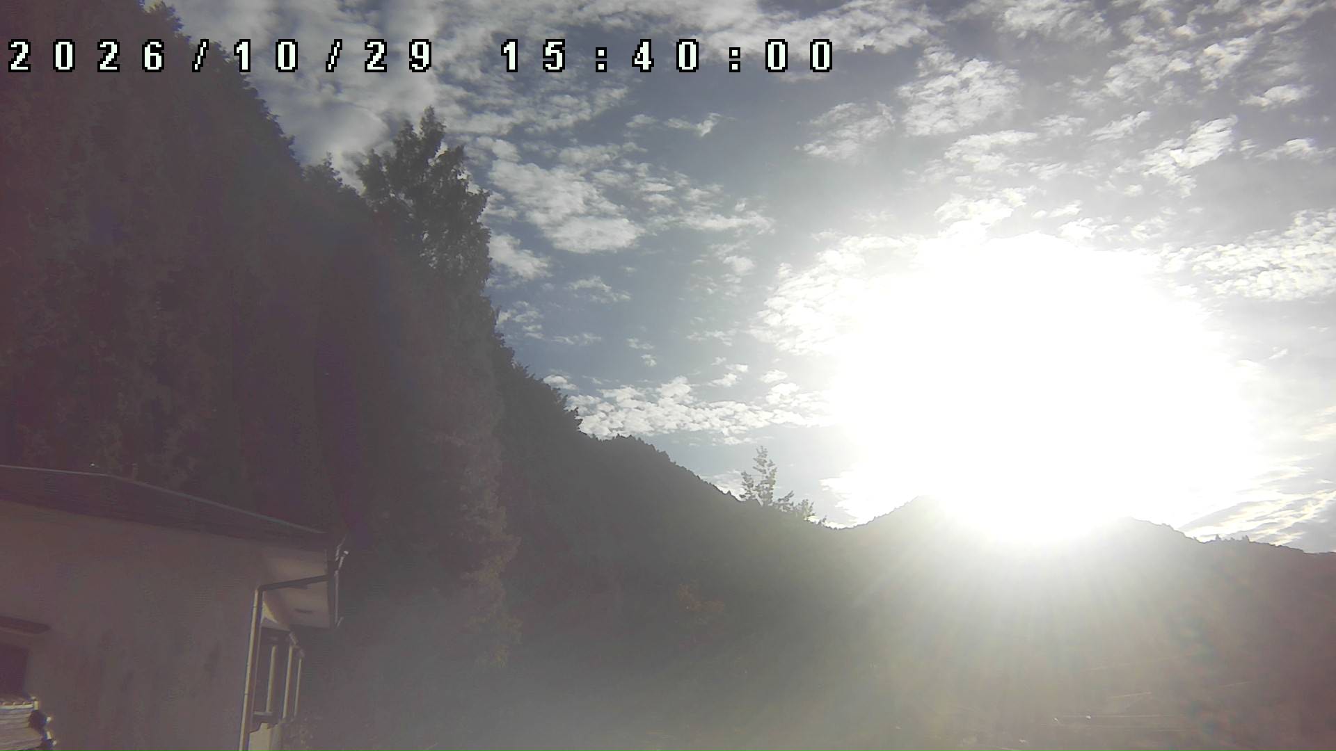 2026年10月29日 15:40ごろの金剛山登山口周辺の空