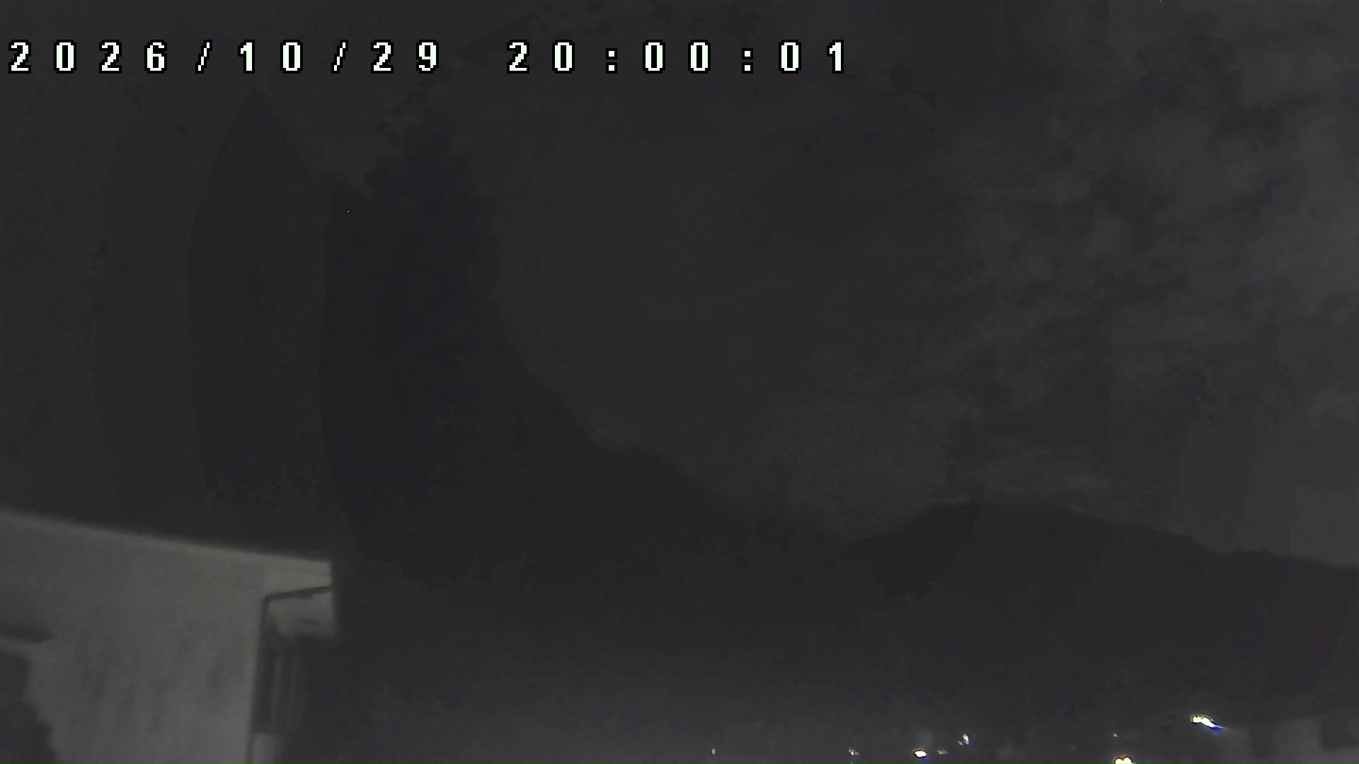 2026年10月29日 20:00ごろの金剛山登山口周辺の空