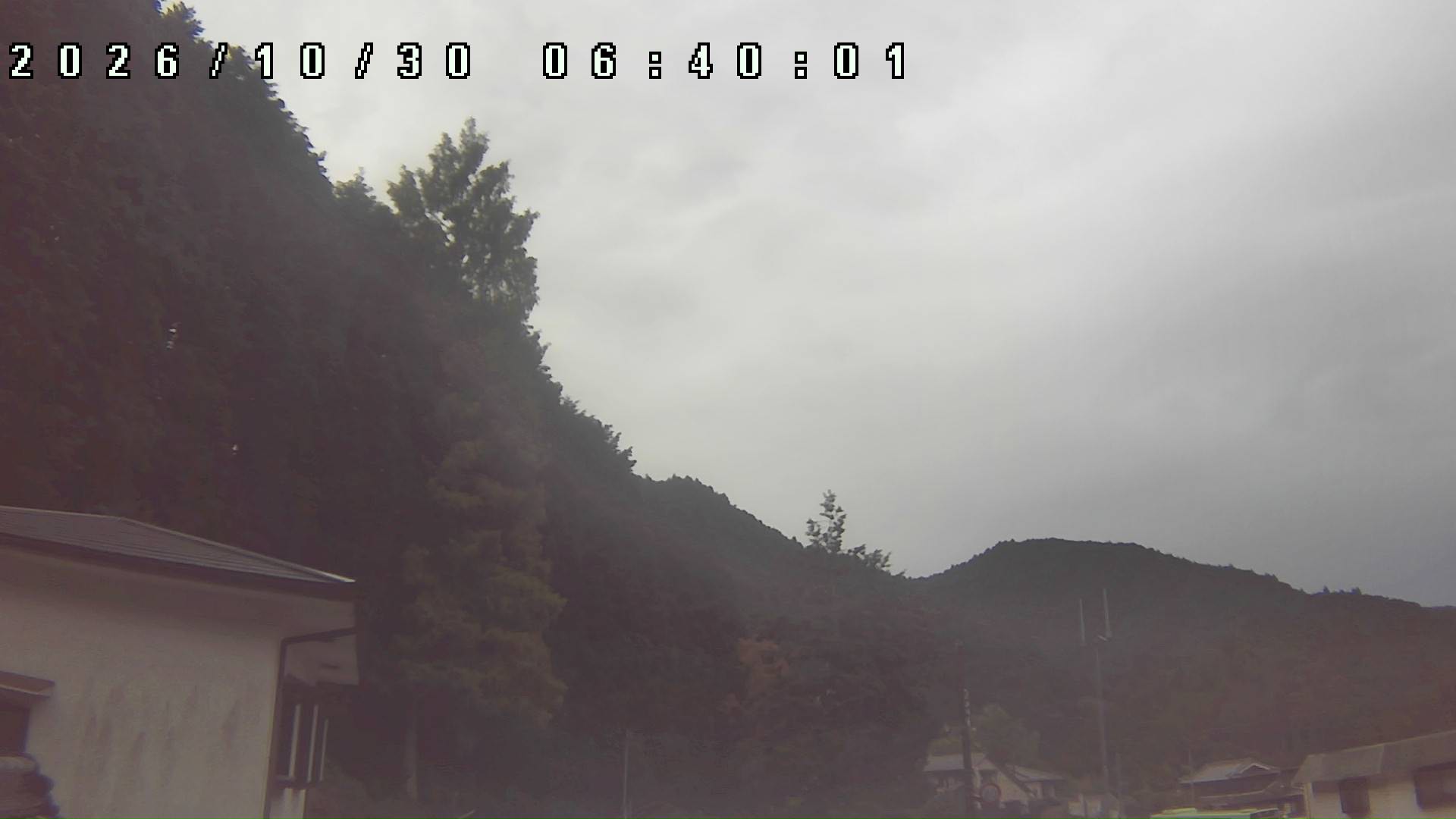 2026年10月30日 06:40ごろの金剛山登山口周辺の空
