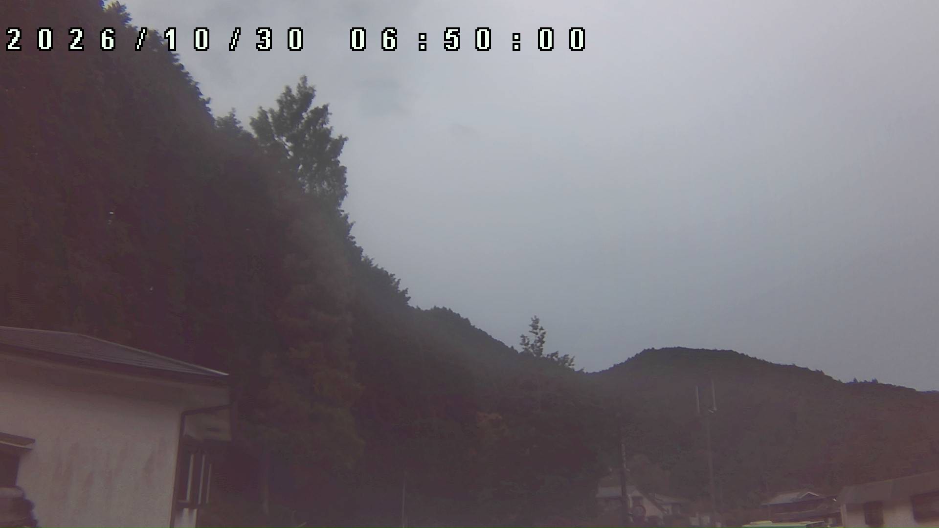 2026年10月30日 06:50ごろの金剛山登山口周辺の空