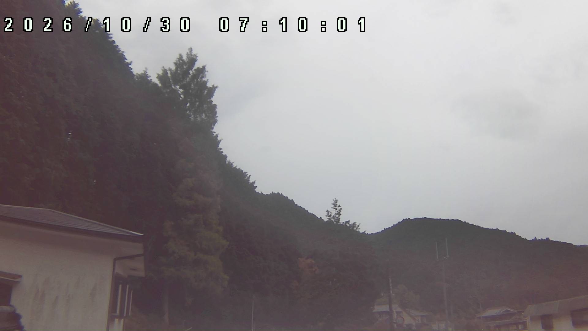 2026年10月30日 07:10ごろの金剛山登山口周辺の空