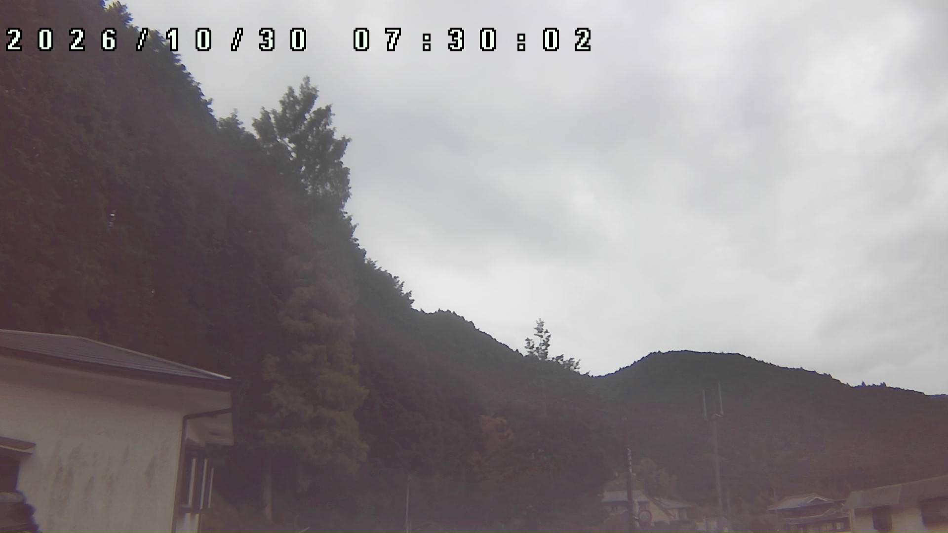 2026年10月30日 07:30ごろの金剛山登山口周辺の空