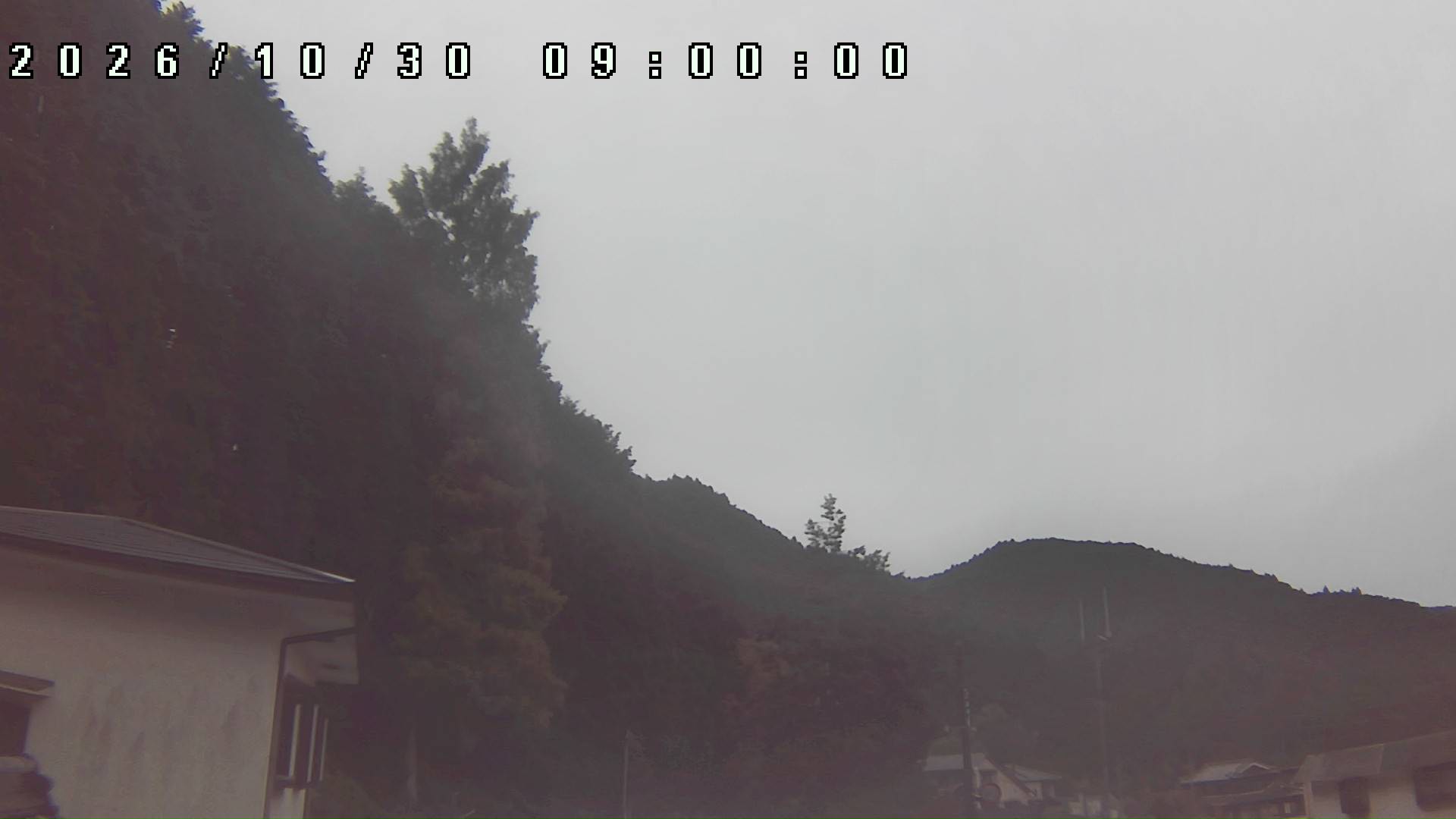 2026年10月30日 09:00ごろの金剛山登山口周辺の空